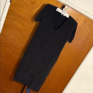 Vintage Gothic and Elegant silk Black V-Neck Dress with pockets